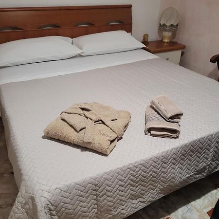 Italias House Apartment Ciampino Exterior foto